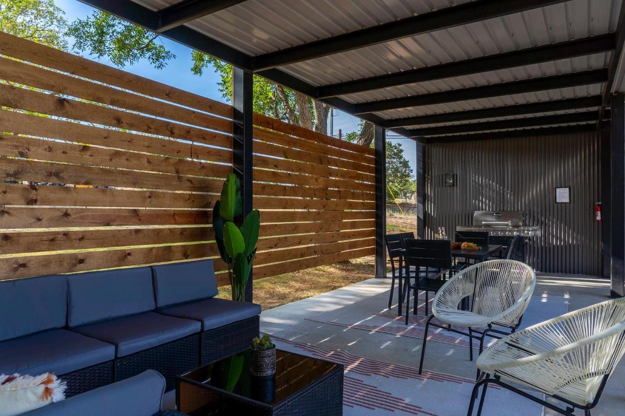 Container Haus Pet Friendly With Cowboy Pool Fredericksburg Exterior foto
